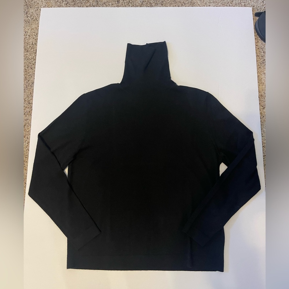 Neiman Marcus Cashmere Turtleneck Sweater
